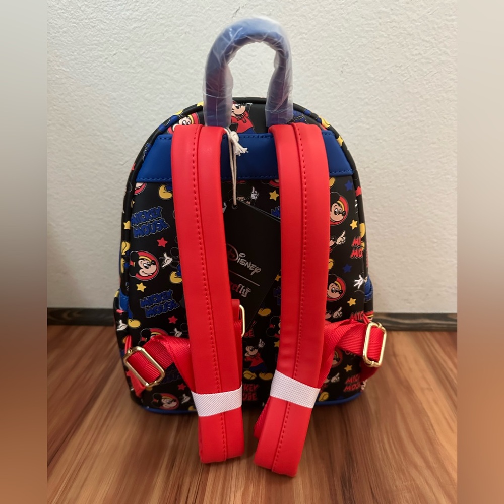NWT Loungefly Disney Mickey Mouse AOP Backpack - Picture 5 of 5